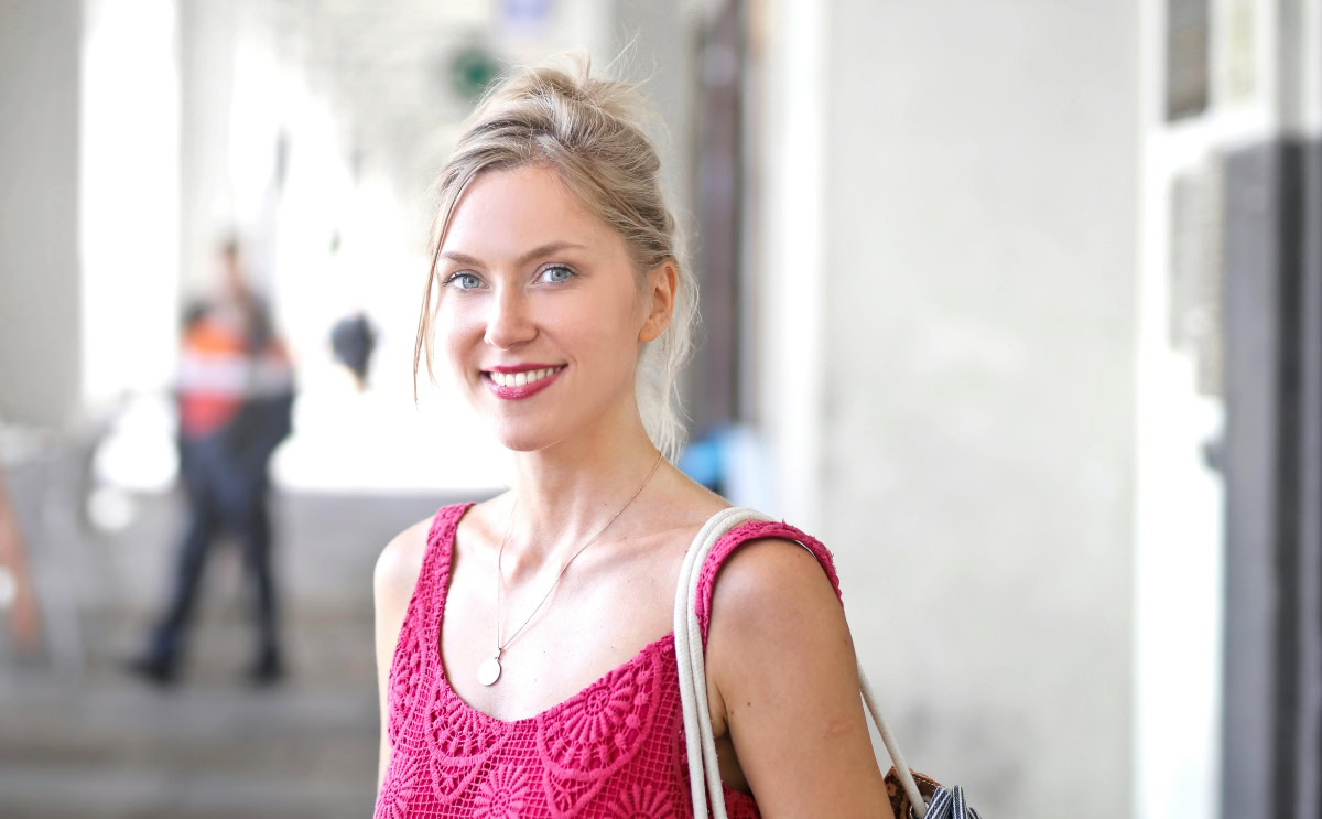 Woman with grey blended blonde hair