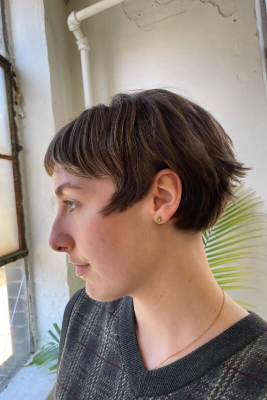 Woman with an Amélie-inspired French bob.